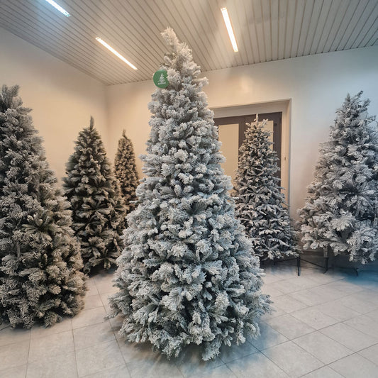 Galgary Innevato Albero di Natale Misto PVC 60% + Silicone 40% Alta Qualità Varie Dimensioni 210 / 240 / 270 + 180/210 cm con luci calde a led incorporate