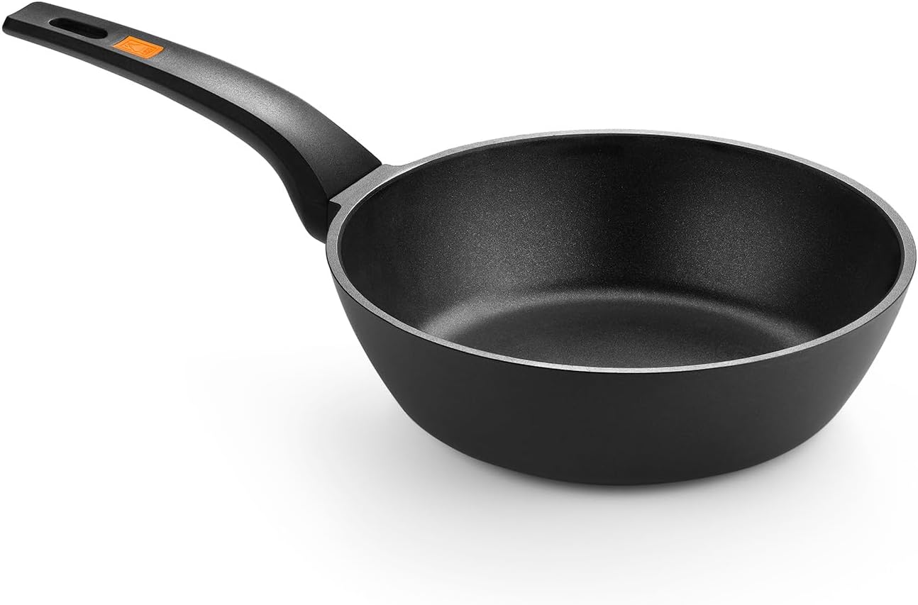 BRA Efficient Padella Fonda WOK 1 Manico Antiaderente, in Alluminio Pressofuso, Adatta Ai Piani Cottura a Induzione, Nero
