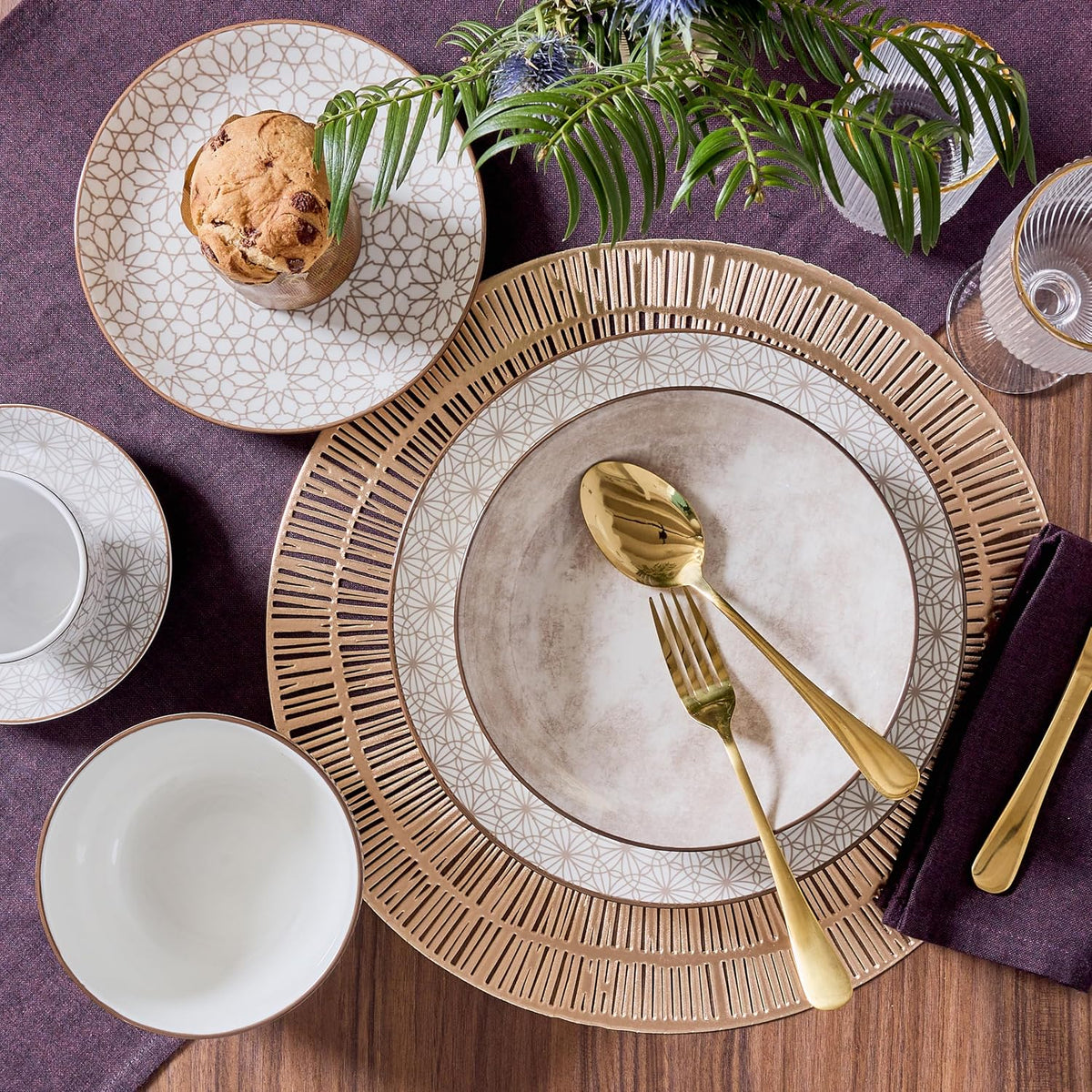 Tognana Servizio Tavola Madison Habana 18 Pezzi in Porcellana – Set Piatti 6 Persone Tortora Beige-Grigio con Decori Geometrici