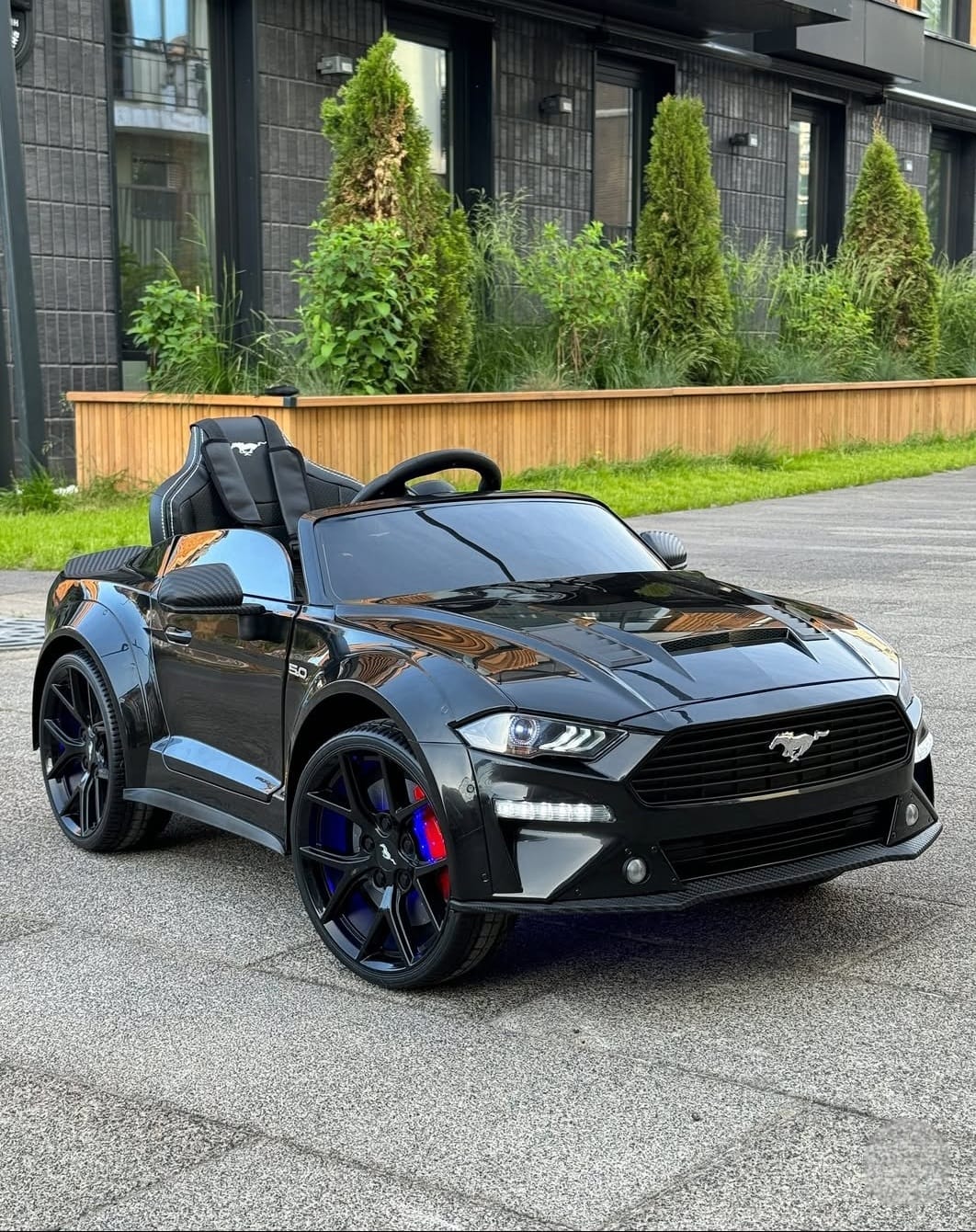 NEW Ford Mustang GT Electric Car for Kids 24v Drifting Technology FULL OPTIONAL