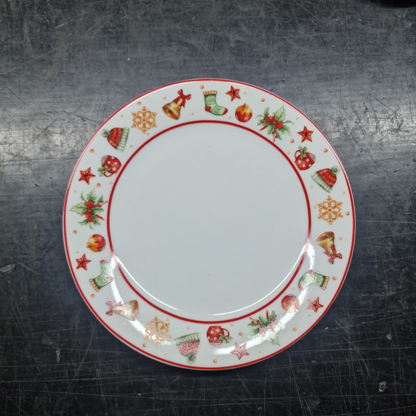 Servizio Piatti Natalizio Joy 18 Pezzi per 6 Persone – Villa Altachiara – Collezione Natalizia in New Bone China