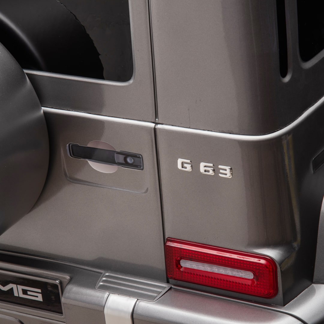 Mercedes Classe G Macchina Elettrica per Bambini TV Touch Screen e Colori Speciali 12V