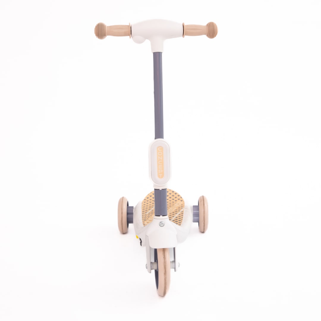 Monopattino Deluxe Elettrico per Bambini + Casco e Ginocchiere Luci a led