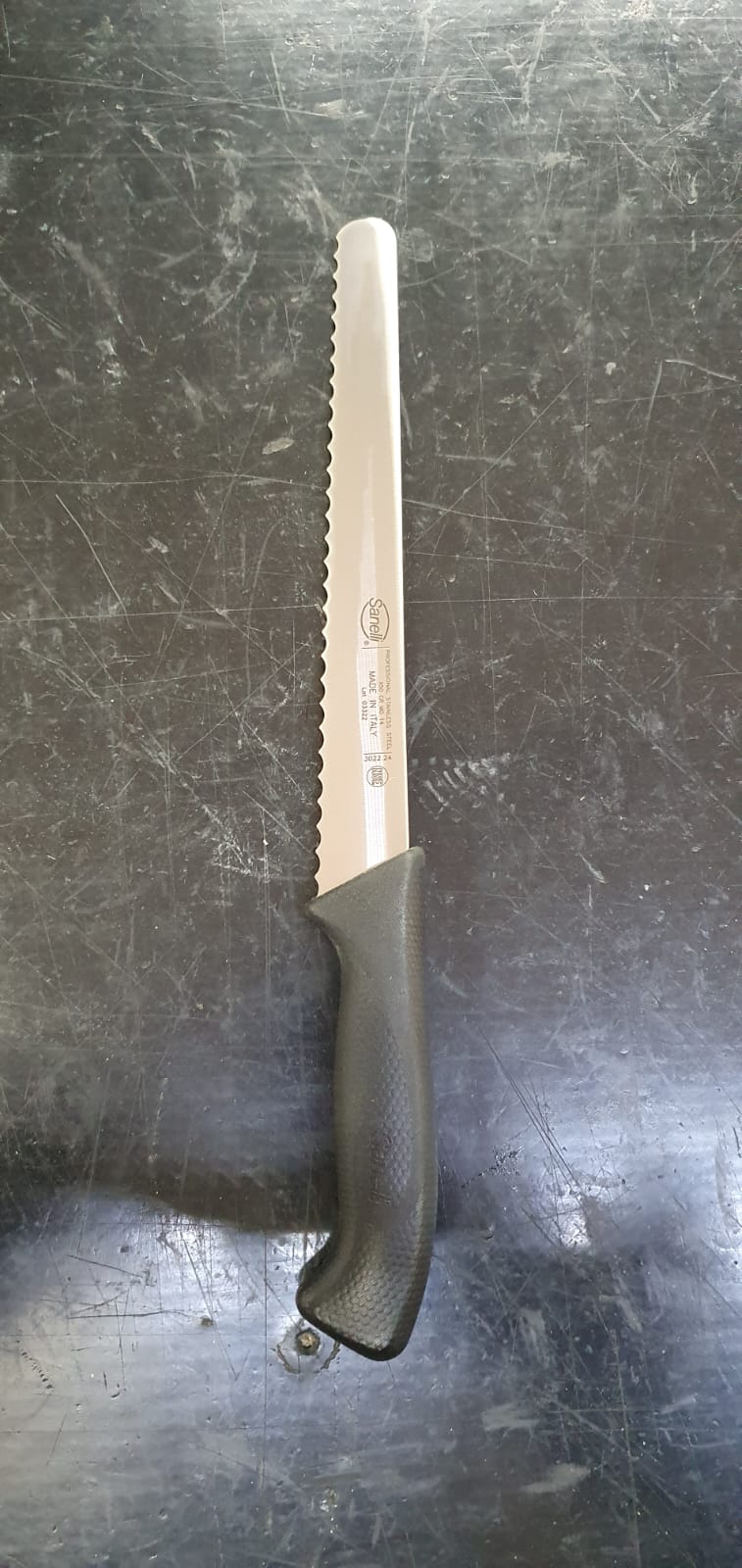Ceppo Coltelli Obliquo 4 Pezzi Sanelli Skin, Made in Italy Taglienti
