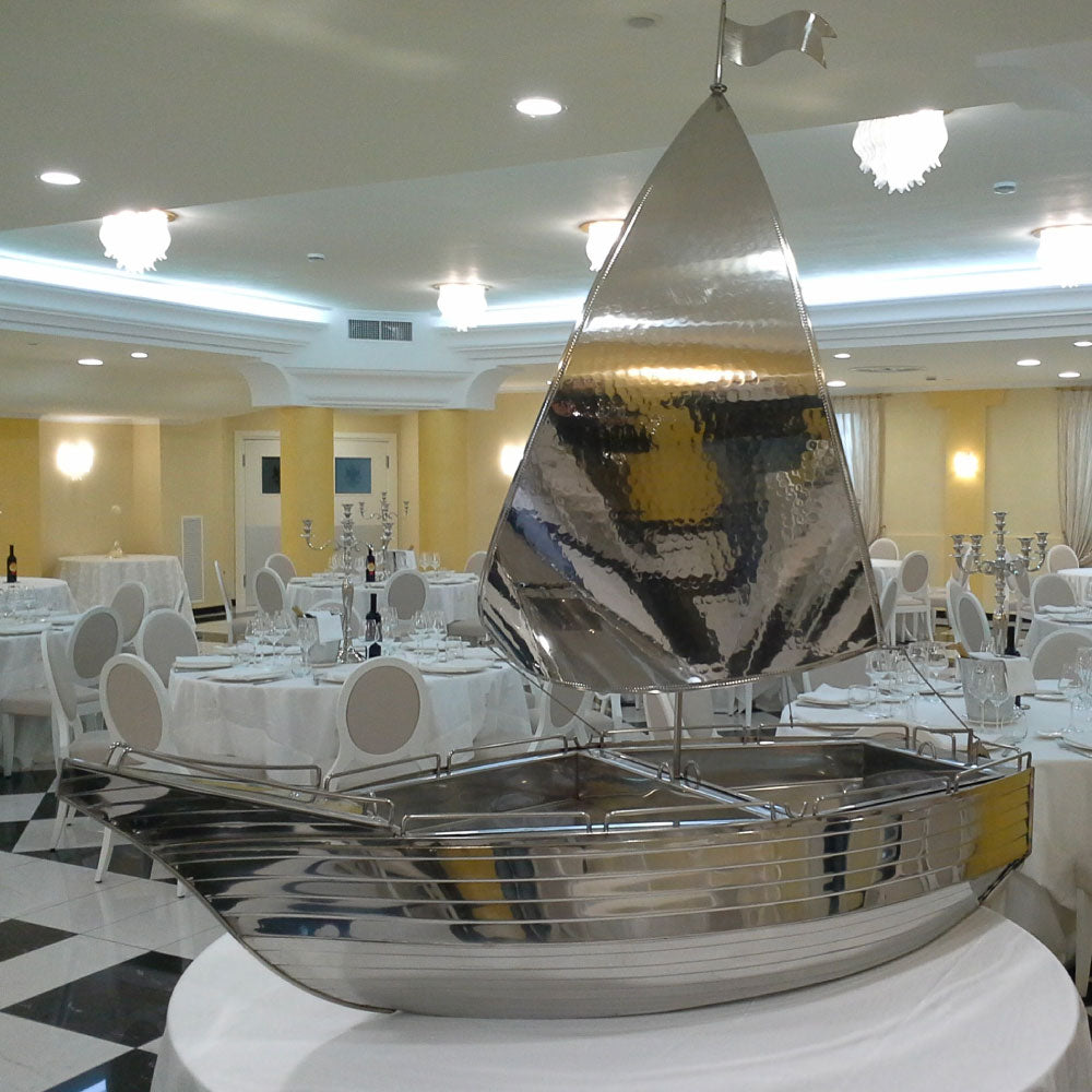 Stainless steel boat for buffet