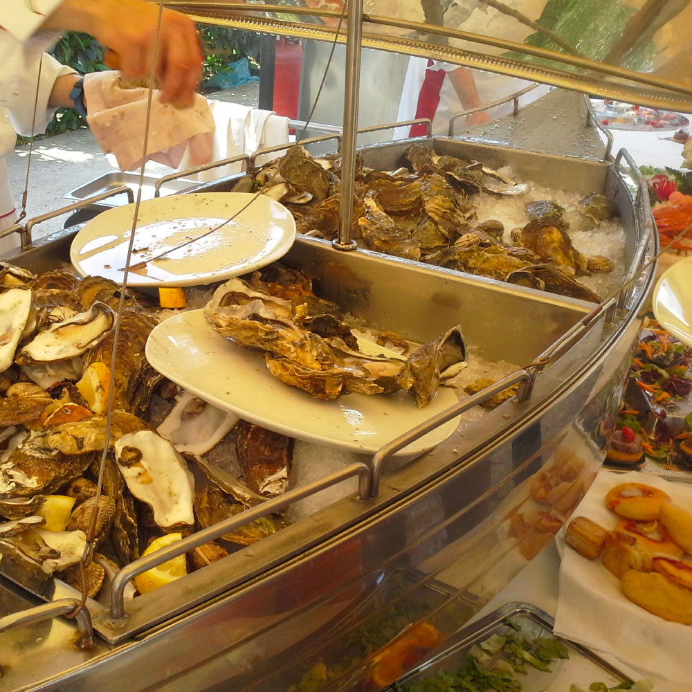Stainless steel boat for buffet