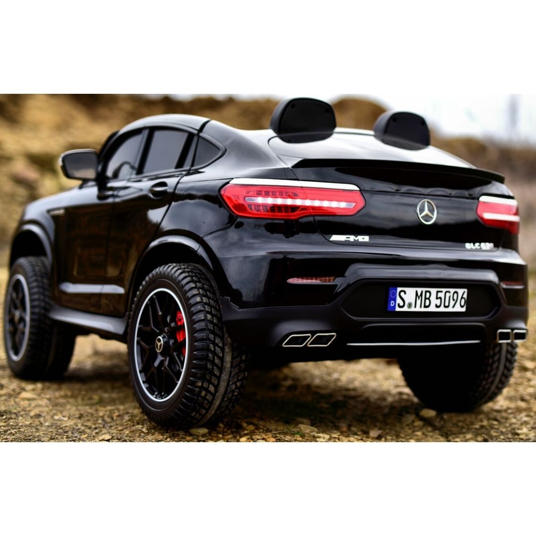 Coche Eléctrico para Niños Mercedes GLC 63S 2 PLAZAS 4X4 con Ruedas de Goma Extra Grandes Full Opcional