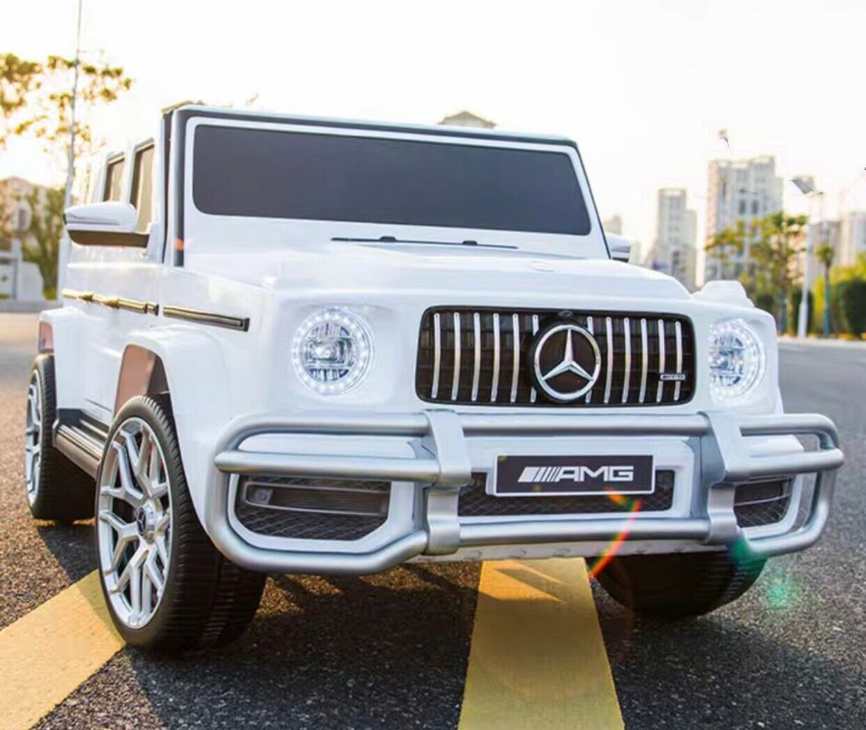 Mercedes Classe G63 Macchina Elettrica per Bambini 24v 2 Posti Extralarge 4X4 Full Optional