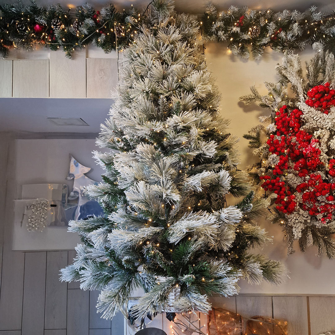 Aprica Innevato Albero di Natale da Parete Varie Dimensioni 125 cm, 155 cm e 185 cm