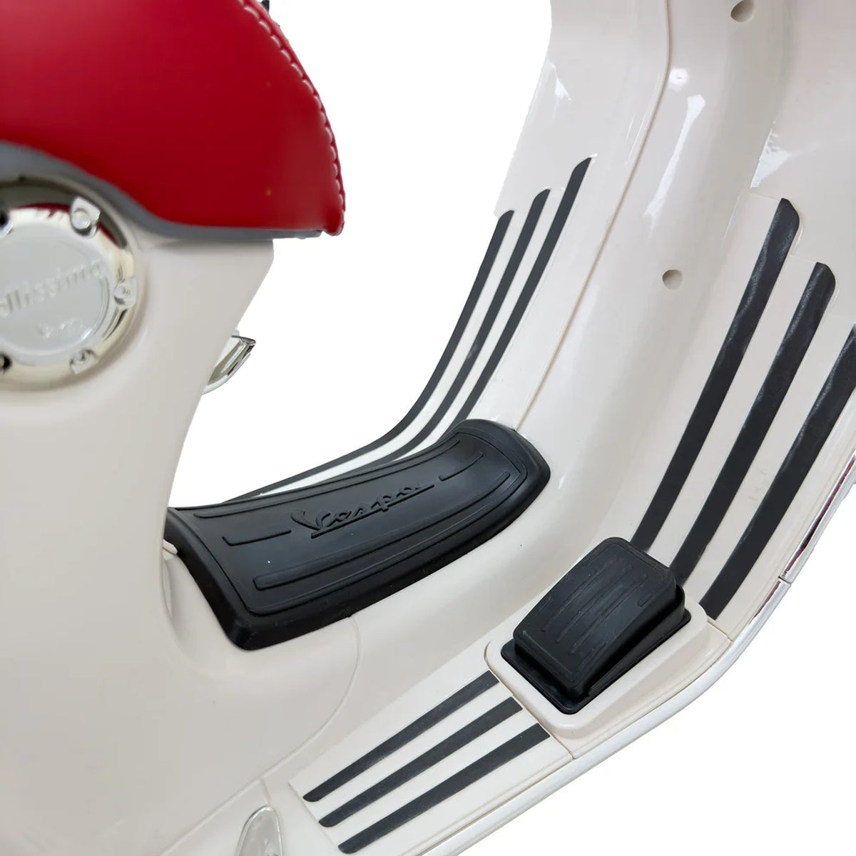 Moto Elettrica per Bambini Vespa 946 12V Ufficiale Piaggio Sedile in Pelle