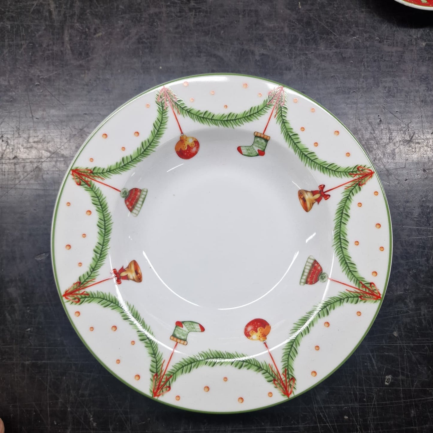 Servizio Piatti Natalizio Joy 18 Pezzi per 6 Persone – Villa Altachiara – Collezione Natalizia in New Bone China