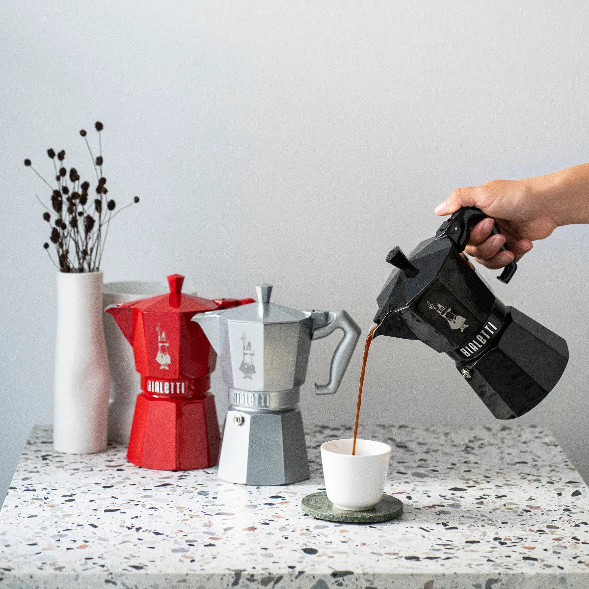 Moka Exclusive Bialetti  - Linea Exclusive, Disponibile in Più Colori, Made in Italy, Design Vintage con Finitura Lucida