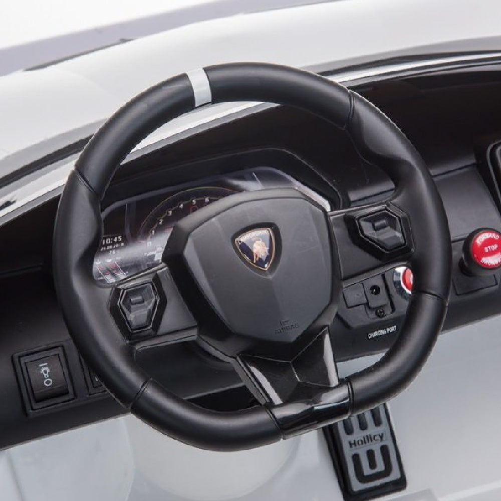 Macchina elettrica per bambini Lamborghini Aventador Full Optional con batteria da 24v e due motori da 45W 