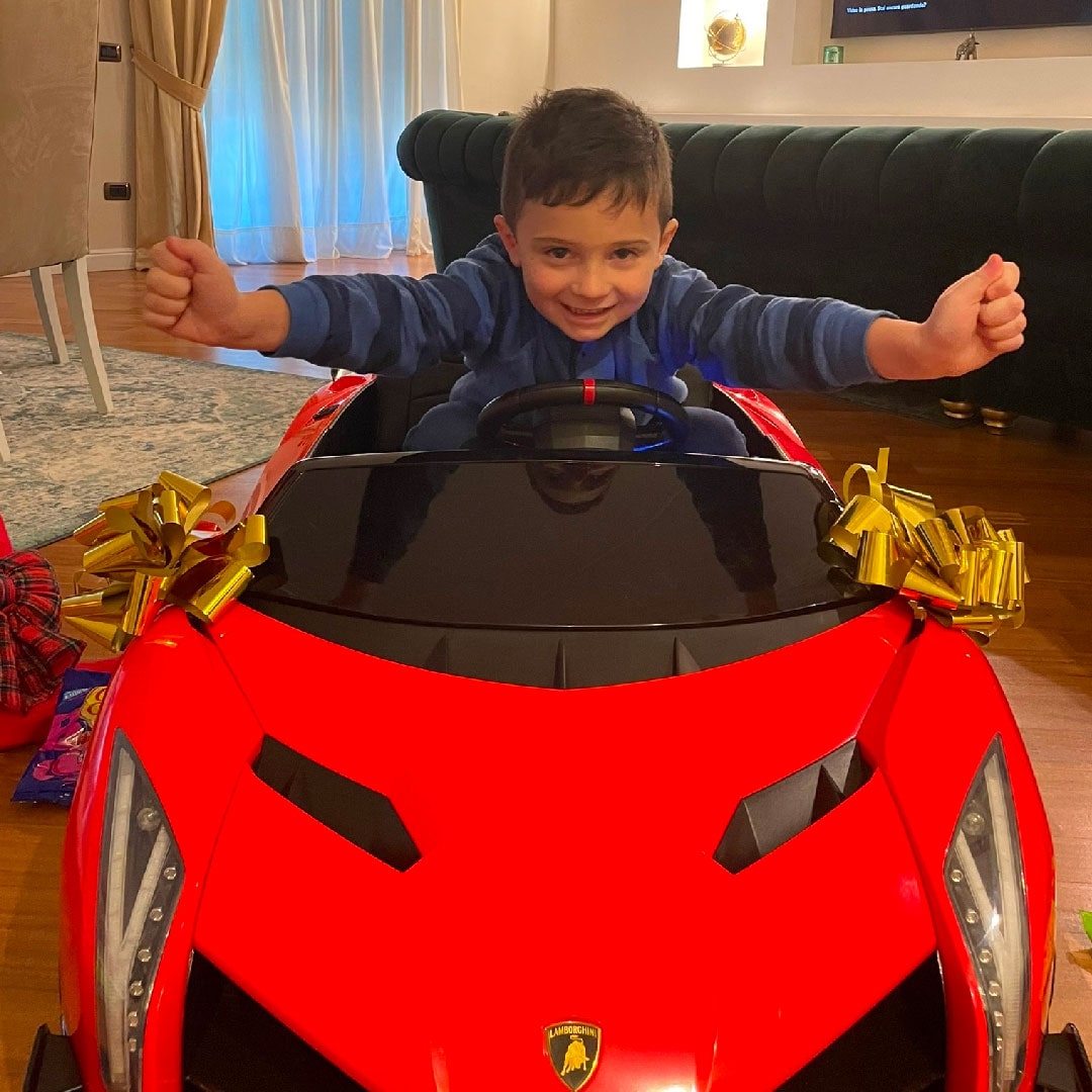 Lamborghini Veneno Macchina Elettrica per Bambini 24v Extralarge Full Optional con TV Touch 2 Posti